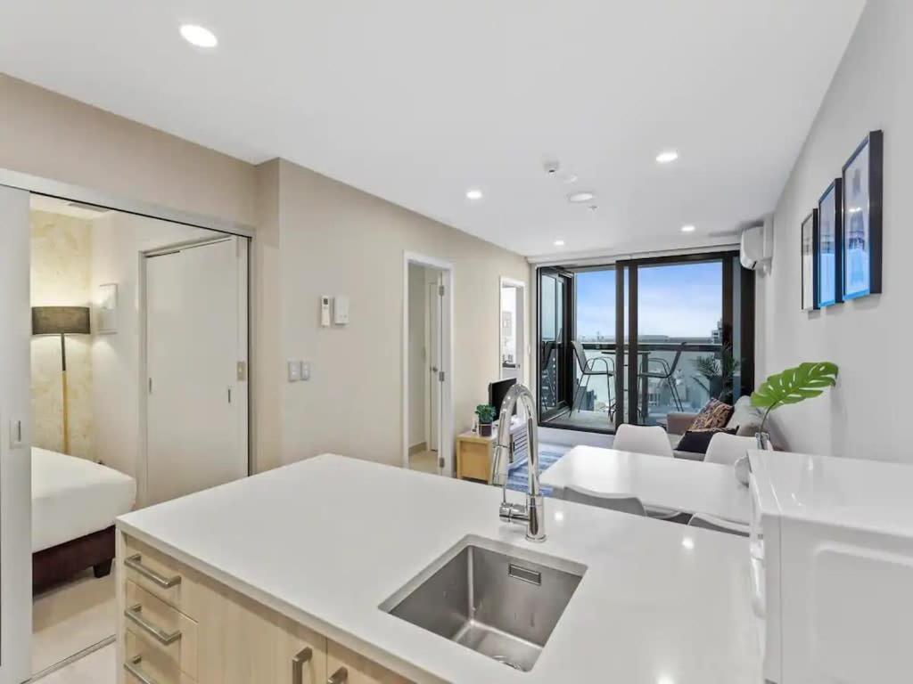 Stunning Apartment Amazing View Near Sky Tower オークランド エクステリア 写真