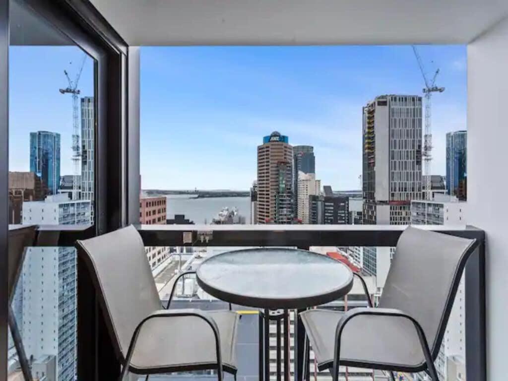 Stunning Apartment Amazing View Near Sky Tower オークランド エクステリア 写真
